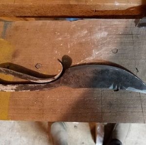 Meet your Posher, Forging